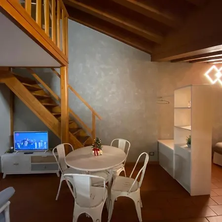 Centrolago Apartment